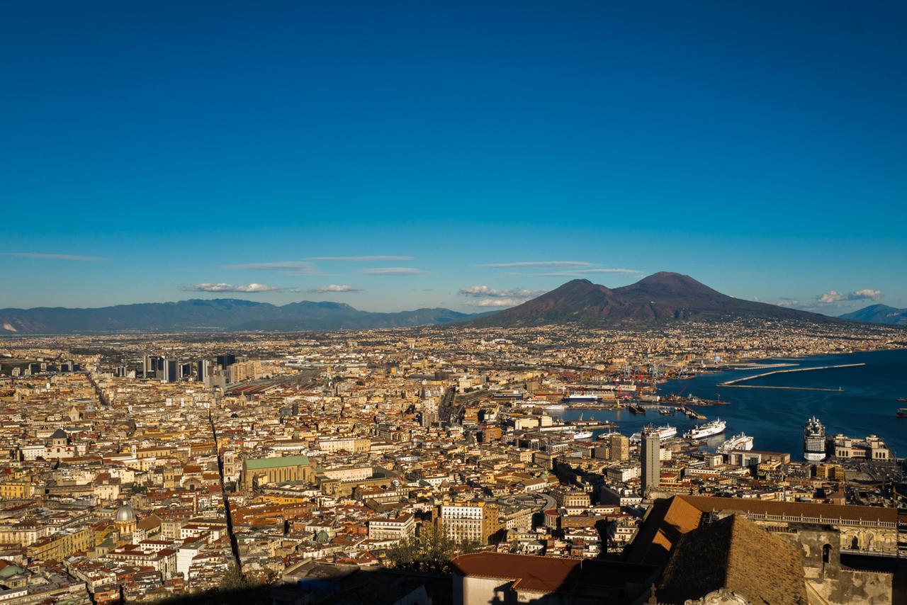 Art Suite Nel Cuore Di Napoli Luaran gambar