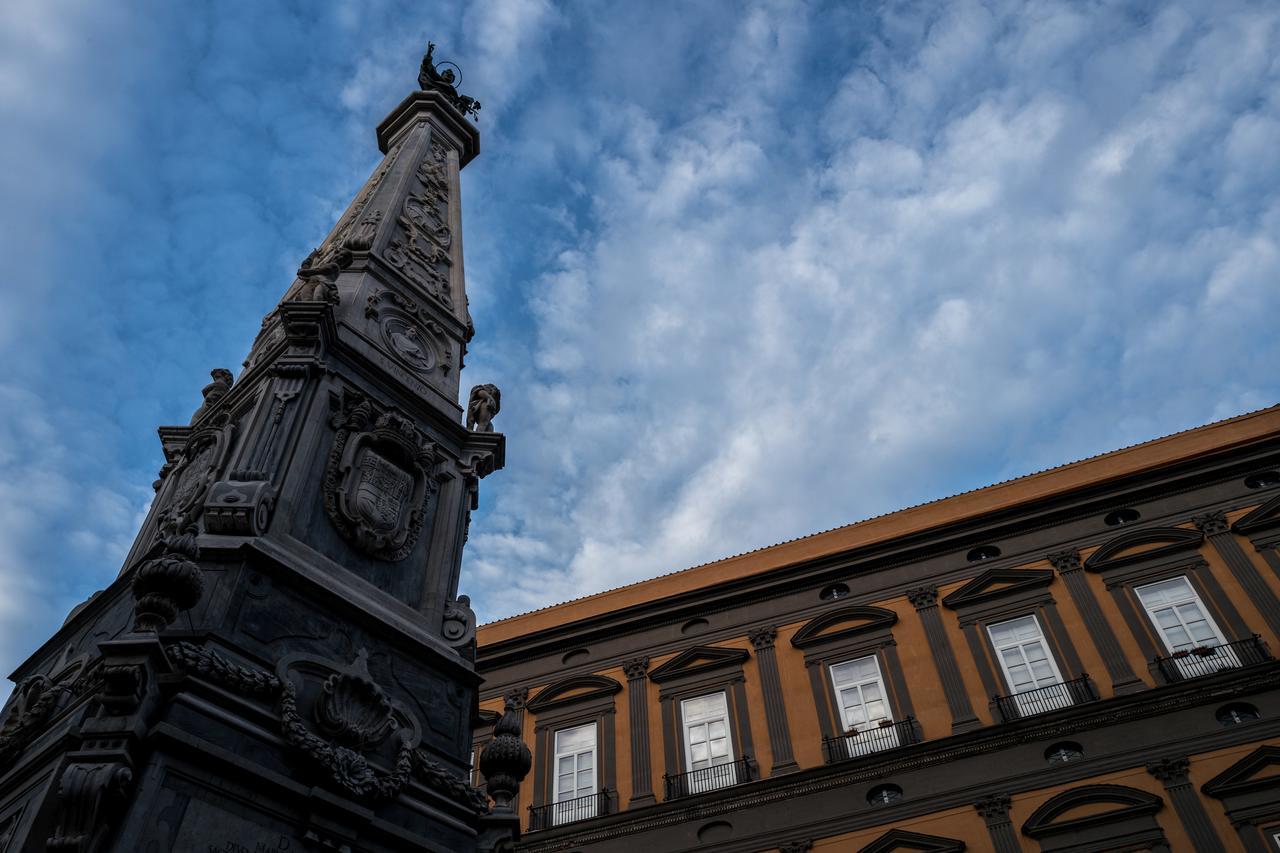 Art Suite Nel Cuore Di Napoli Luaran gambar