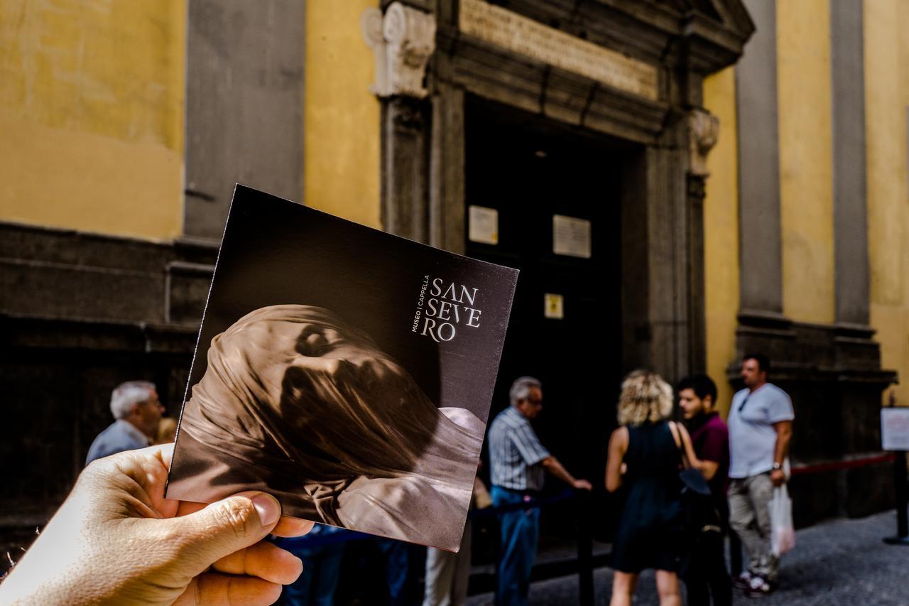 Art Suite Nel Cuore Di Napoli Luaran gambar