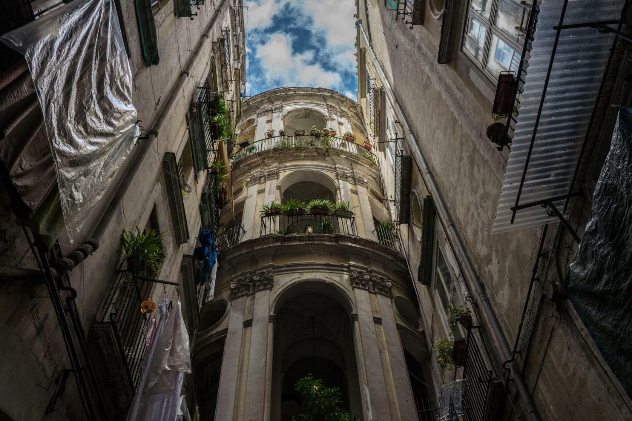 Art Suite Nel Cuore Di Napoli Luaran gambar
