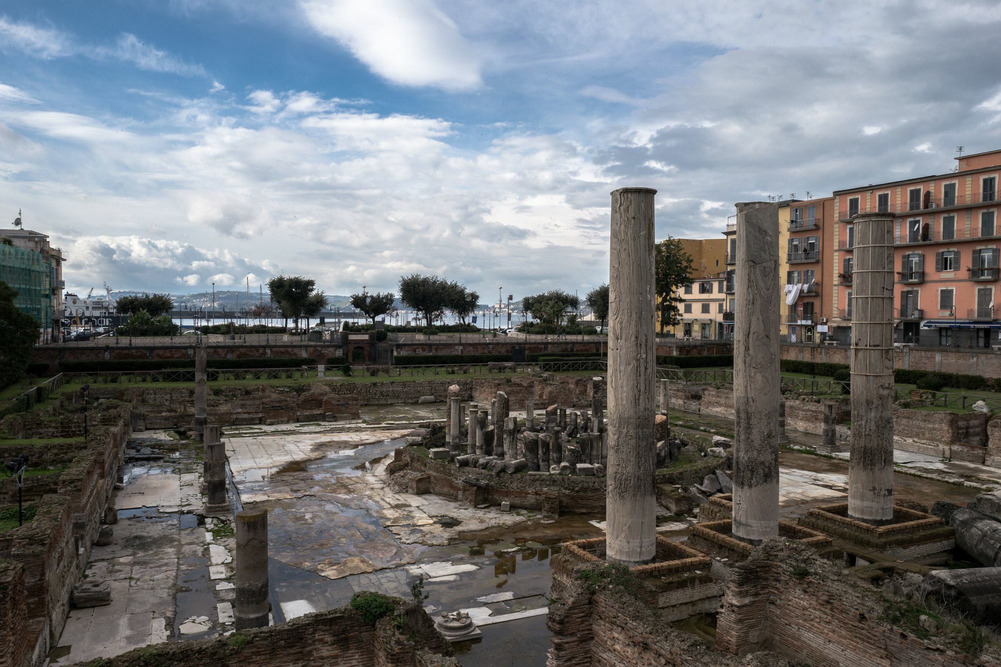 Art Suite Nel Cuore Di Napoli Luaran gambar